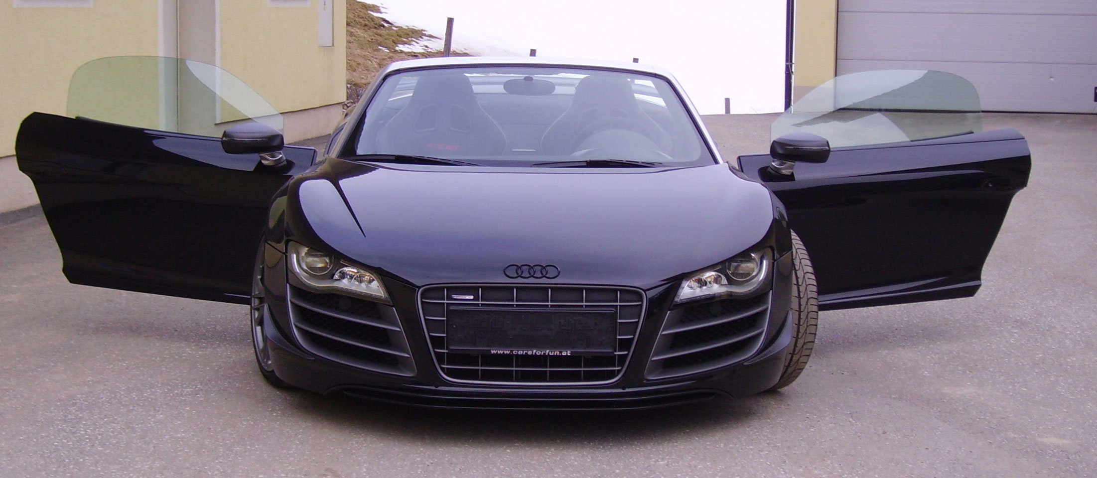 Audi R8